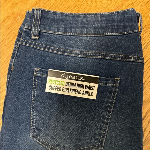 D. Jeans- NWT Cuffed Girlfriend Ankle Jean. - Picture 5 of 5